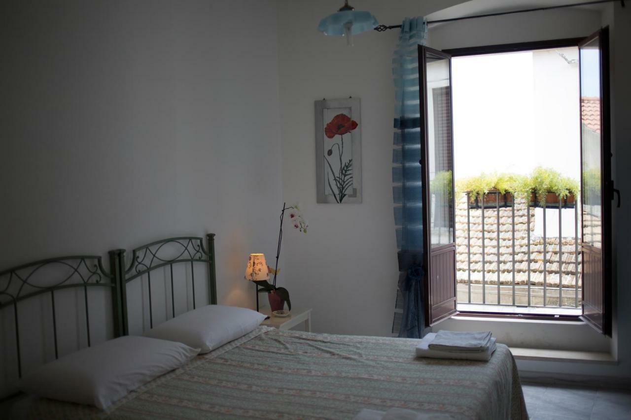 La Casa Incantata Рока Империале Екстериор снимка